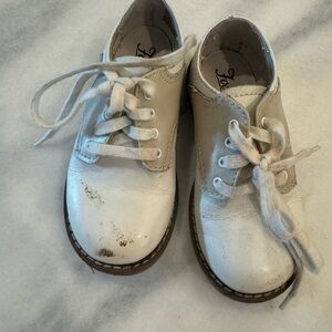 FOOTMATES CHEER SADDLE OXFORDS, WHITE/ECRU